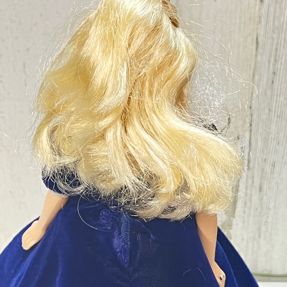 Barbie Millennium Keepsake Special Edition Happy New Year 2000 - Picture 5 of 7